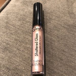 New! Sleek Shattered Glass Lip topper in Bad Moon